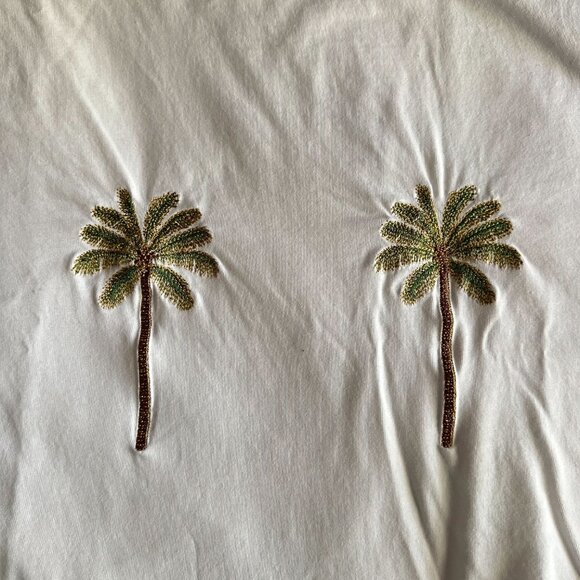 Never Fully Dressed Palm boob shirt - white palm tree t-shirt - Picture 6 of 7